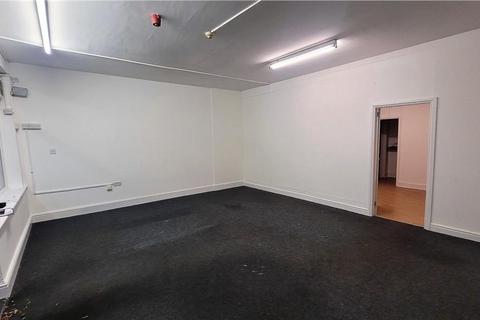 Shop to rent, 272 Boulevard, Hull, East Riding Of Yorkshire, HU3 3ED