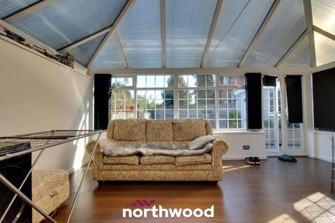 22 Alwyn Road, Thorne, Doncaster, DN8 5JQ