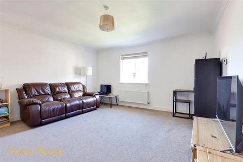 1 bedroom apartment for sale, Lady Margaret Gardens, Ware SG12