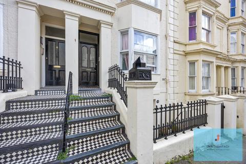 2 bedroom apartment for sale, York Road, Hove, BN3