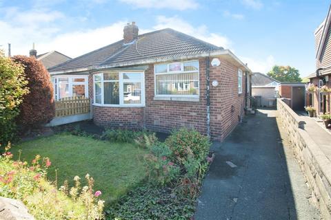 2 bedroom semi-detached bungalow for sale, Kennerleigh Walk, Leeds LS15