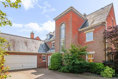 4 bedroom terraced house to rent, 4 Ridgeway, St. Ann's Park, Virginia Water, Surrey