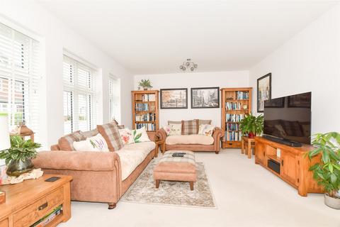 3 bedroom semi-detached house for sale, Kensett Avenue, Southwater, Horsham, West Sussex