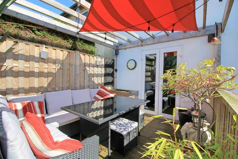 13 Park Close, Bingley, BD16 4EW