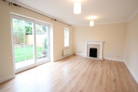 4 bedroom house to rent, Beech Close, Wootton, Abingdon