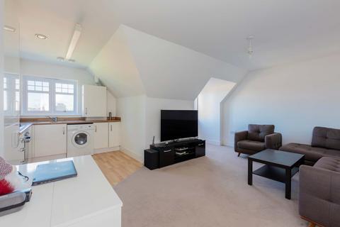 2 bedroom apartment for sale, Bhamra Gardens, Maidenhead SL6