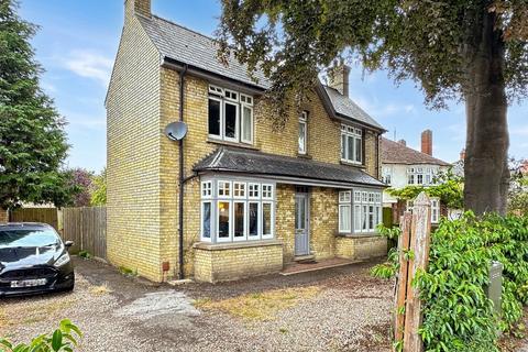 3 bedroom detached house for sale, Histon Road, Cambridge