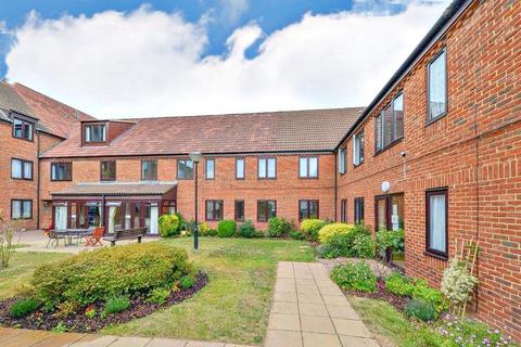 2 bedroom retirement property for sale, Ashley Court, Hatfield, AL10