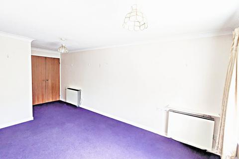 2 bedroom retirement property for sale, Ashley Court, Hatfield, AL10