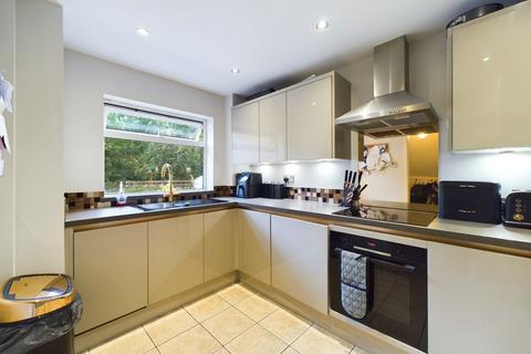 14 Falcon Close, Patchway, Bristol, BS34 5RY