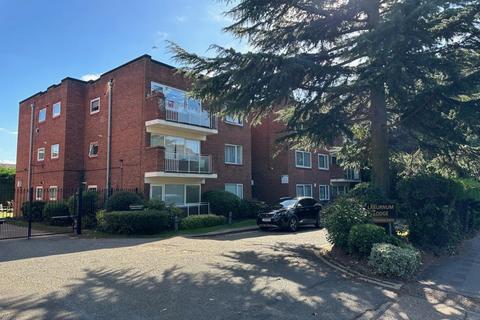 2 bedroom flat for sale, Laburnum Lodge,  Finchley,  N3