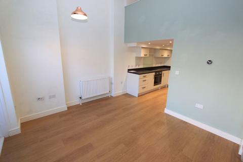 1 bedroom flat to rent, George Place, Plymouth PL1