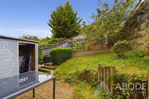 24 Auction Close, Ashbourne, DE6 1GQ