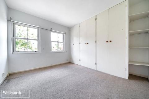 2 Church Road, North Waltham, Basingstoke, RG25 2BG