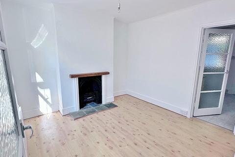 2 bedroom terraced house for sale, Bath Road, Eastbourne BN21