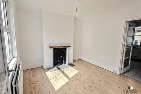 7 Bath Road, Eastbourne, BN21 4UA