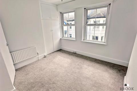 7 Bath Road, Eastbourne, BN21 4UA