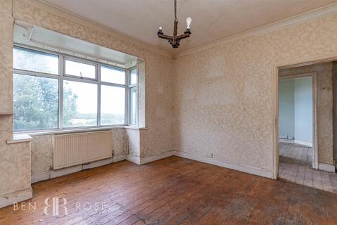 146 Blackburn Road, Chorley, PR6 8TL