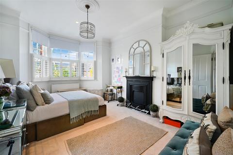 60 Lambton Road, Raynes Park, London, SW20 0LP