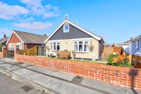 3 bedroom detached bungalow for sale, Sycamore Road, Ormesby, TS7