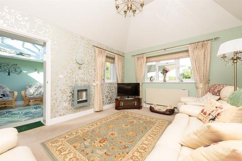 3 bedroom semi-detached bungalow for sale, Nursery Road, Meopham, Kent