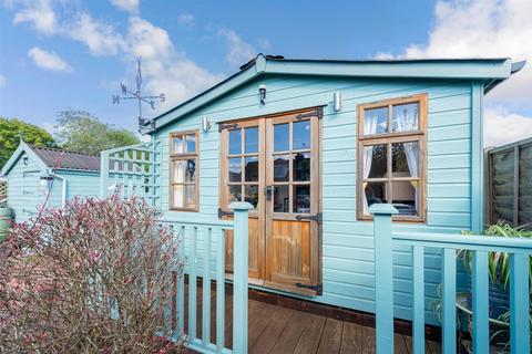 75 Nursery Road, Meopham, Gravesend, DA13 0NE
