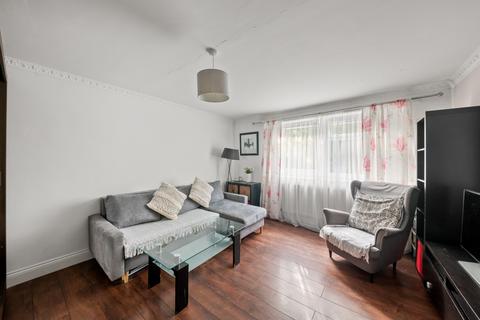 2 bedroom apartment for sale, Azalea Close, Hanwell, W7