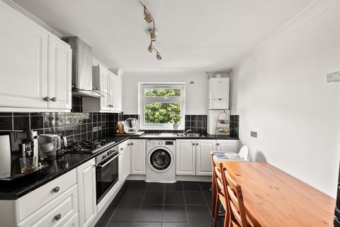 2 bedroom apartment for sale, Azalea Close, Hanwell, W7