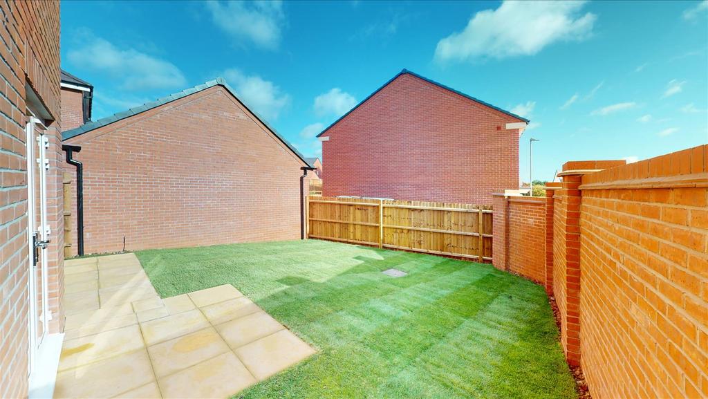 Gwilt Drive 11 Rear Garden 2022.jpg