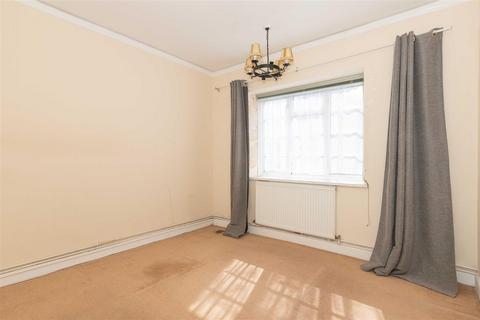 3 bedroom apartment for sale, Heene Road, Worthing