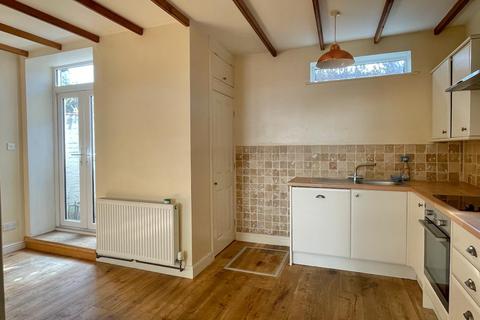 4 bedroom house to rent, Howe End, Kirkbymoorside, York