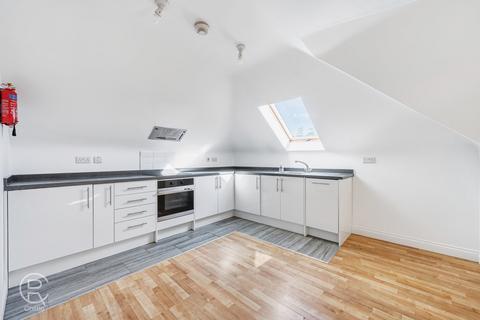 1 bedroom flat for sale, Greenford Avenue, London, W7