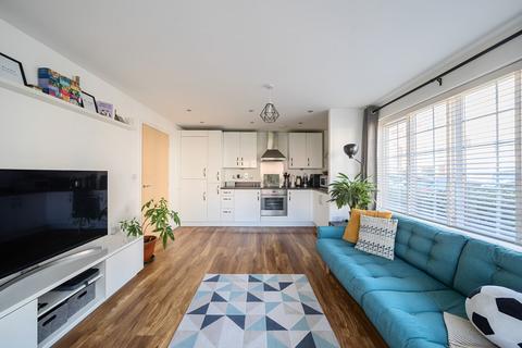 1 bedroom apartment for sale, Wren Lane, Ruislip, Middlesex