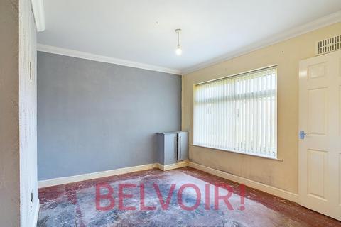 3 bedroom semi-detached house for sale, Chadwell Way, Bentilee, Stoke-on-Trent, ST2