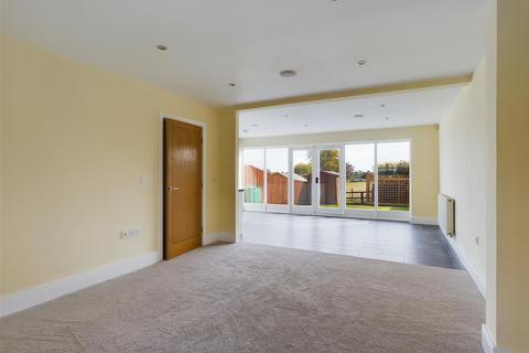 11 Pearsons Yard, Swinton, Malton, YO17 6TF