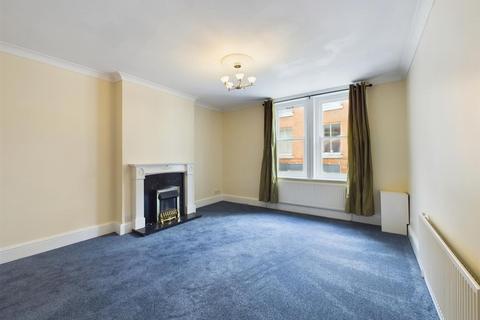 3 bedroom flat to rent, Old Street, Upton-Upon-Severn, Worcester