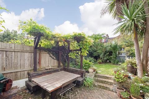 4 bedroom house for sale, Embleton Road, Ladywell, London, SE13