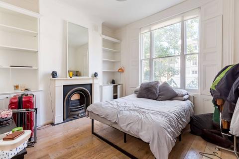 2 bedroom flat for sale, London E3