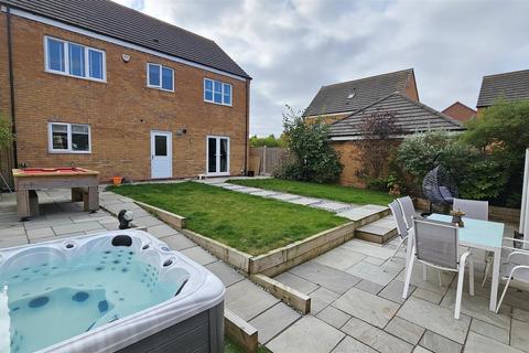 4 bedroom detached house for sale, Welland Gardens, Bingham