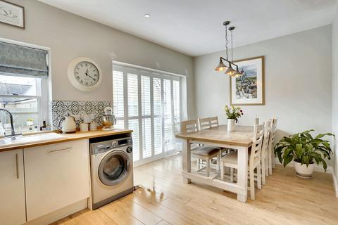 4 bedroom end of terrace house for sale, White Hart Lane, Ely CB7