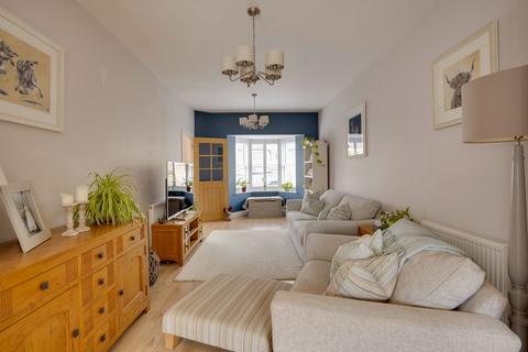 4 bedroom end of terrace house for sale, White Hart Lane, Ely CB7