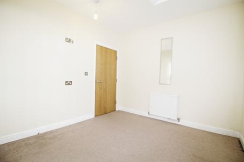 2 bedroom flat to rent, The Grange, Richardshaw Lane, Pudsey, West Yorkshire, LS28