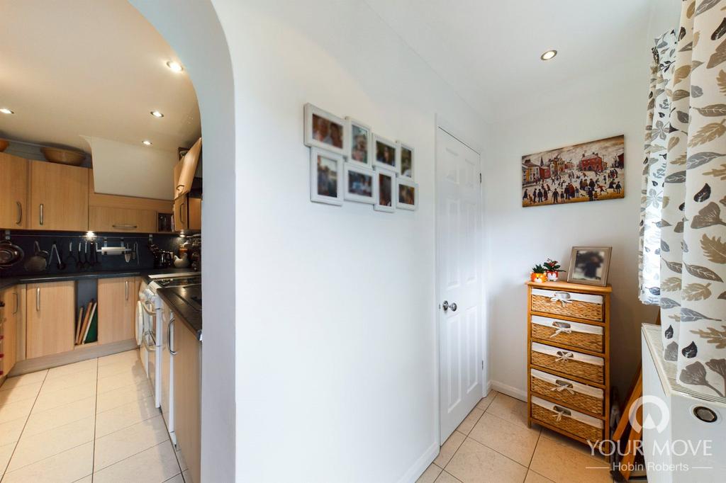Kitchen / Hall