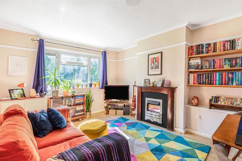 1 bedroom flat for sale, Railway Side, Barnes, London, SW13