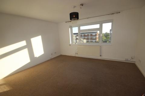 2 bedroom apartment to rent, Eden Close, Slough SL3