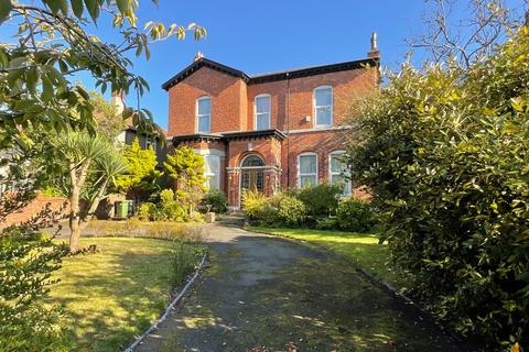 5 bedroom detached house for sale, Albert Road, Southport PR9