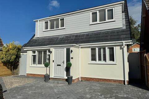 4 bedroom detached house for sale, Molyneux Place, Lytham