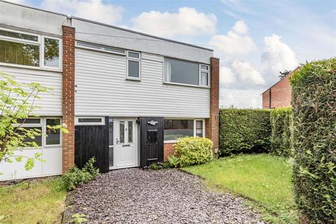 3 bedroom end of terrace house for sale, Madeira Road, West Byfleet