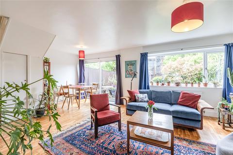 Jacaranda Madeira Road, West Byfleet, KT14 6DD