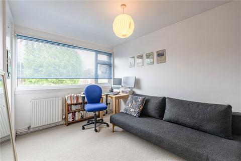 Jacaranda Madeira Road, West Byfleet, KT14 6DD